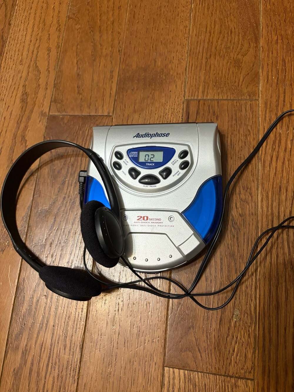 Audiophase Portable CD Player Silver Blue  Anti-Shock Memory tested and works